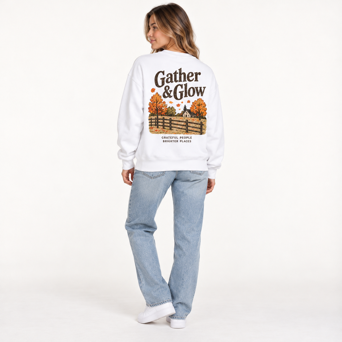 SHINESOULE Gather & Glow Graphic Sweatshirt - White